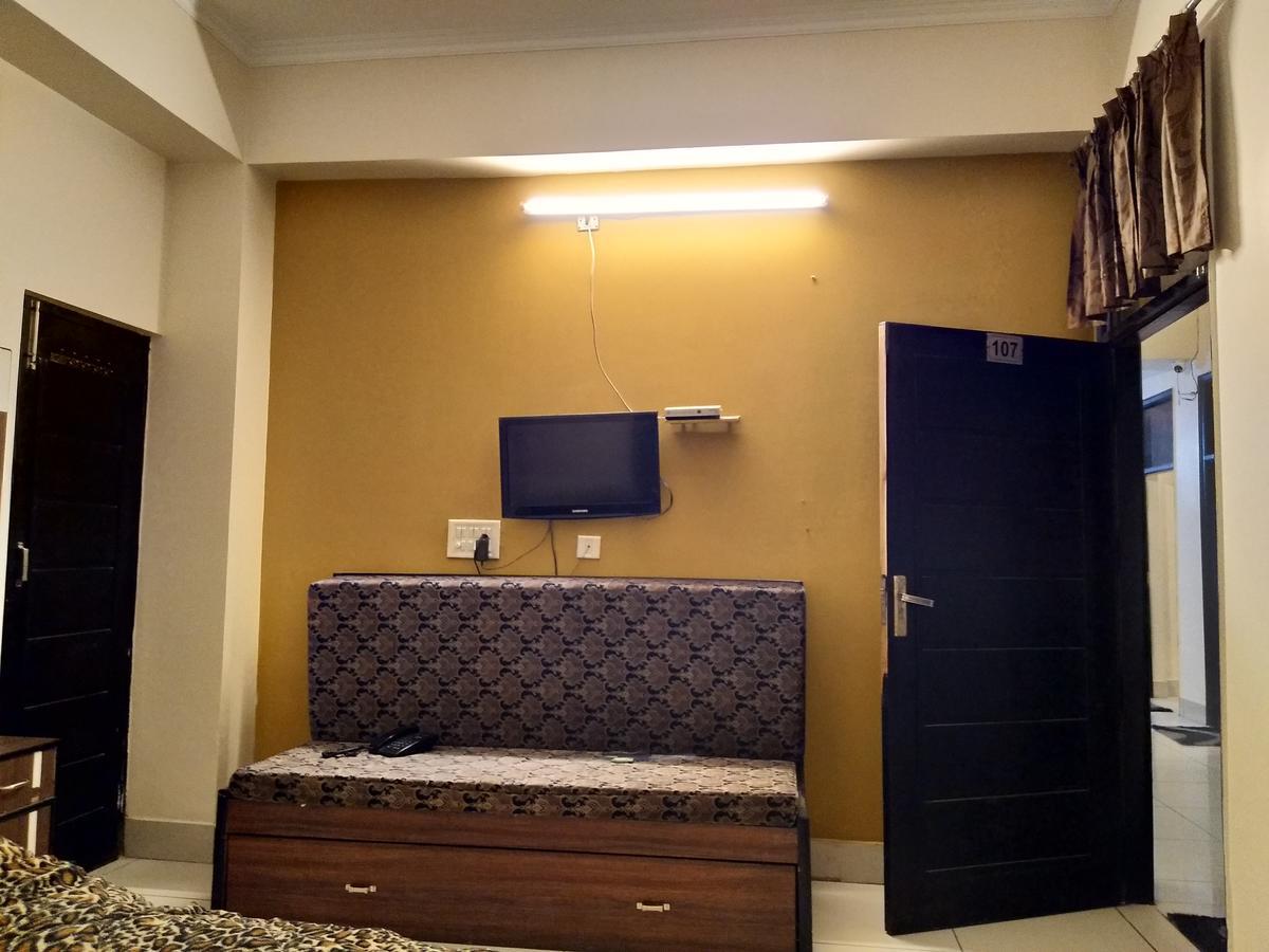 Jhilmil Dhaba Hotel Sonipat Zewnętrze zdjęcie