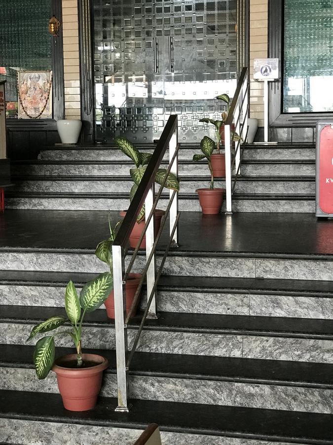 Jhilmil Dhaba Hotel Sonipat Zewnętrze zdjęcie