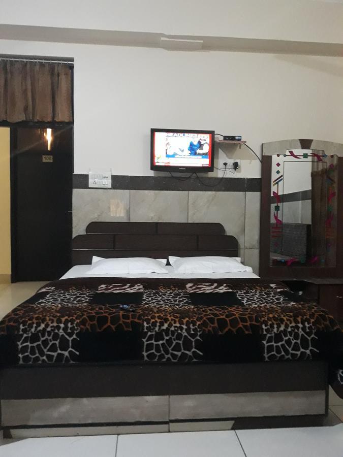 Jhilmil Dhaba Hotel Sonipat Zewnętrze zdjęcie