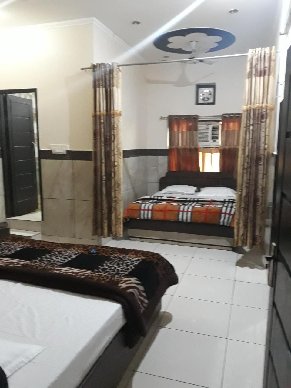 Jhilmil Dhaba Hotel Sonipat Zewnętrze zdjęcie